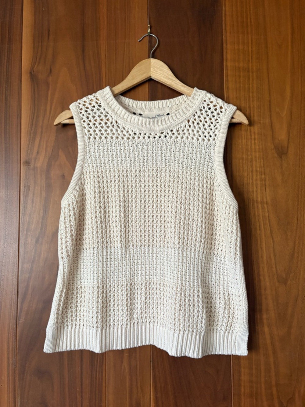 NWT Cream Crochet Knit Sleeveless Sweater Vest